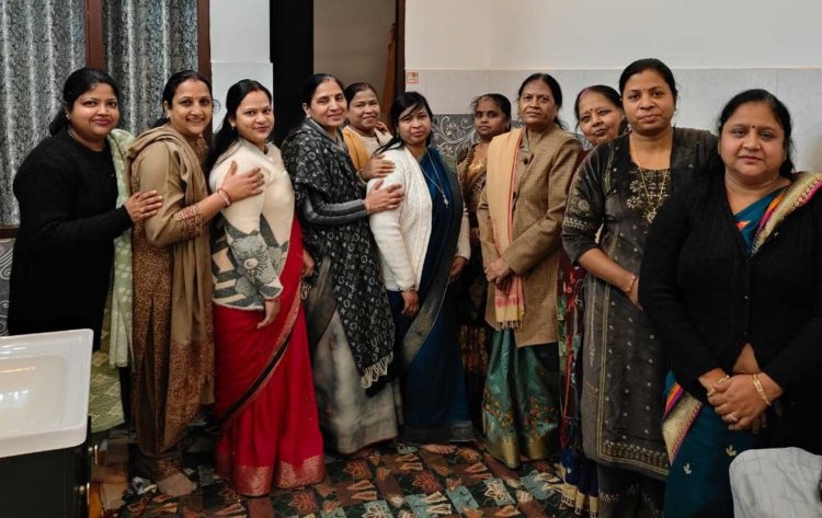 महिला जैन मिलन की नववर्ष बैठक में भक्ति व सांस्कृतिक प्रस्तुतियों की रही धूम