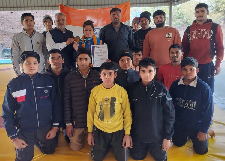 नेपाल में पहलवान पूनम नैन ने जीता स्वर्ण पदक