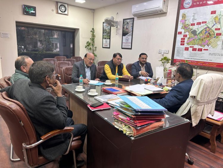 लोनी क्षेत्र में शिव विहार–मण्डोला विहार मेट्रो विस्तारीकरण पर उच्चस्तरीय बैठक
