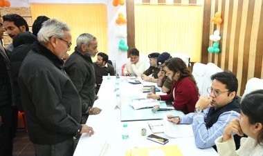 खेकड़ा तहसील में समाधान दिवस, 8 शिकायतों की सुनवाई