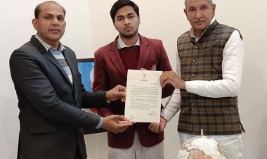 पीएम मोदी का कोणार्क विद्यापीठ के छात्र को प्रशंसा पत्र