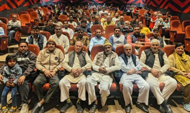 खटटा प्रहलादपुर में सजी साहित्य और संस्कृति की अनूठी शाम, ‘गोदान’ के प्रदर्शन से उमड़ा जनसमूह