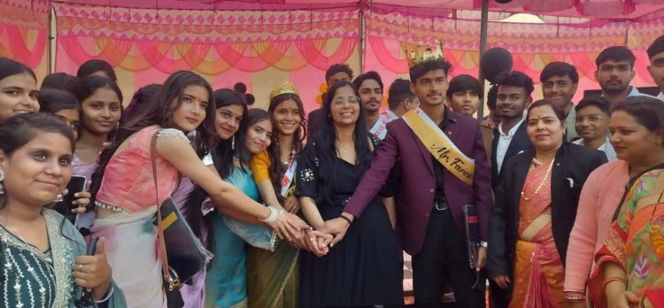 विद्या भवन पब्लिक स्कूल में ‘फाइनल बेल इन क्लासरूम’ के तहत सीनियर्स को भावभीनी विदाई