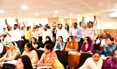 राहत वाली खबर :---- सदन की बैठक में हाउस टैक्स पर बड़ी राहत, करदाताओं को 77% से 92% तक छूट