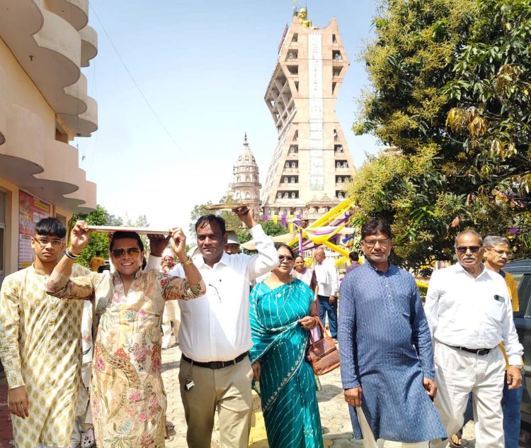 गुरु स्मृति दिवस पर उमड़ी आस्था, सन्मति निलय भवन का हुआ शिलान्यास