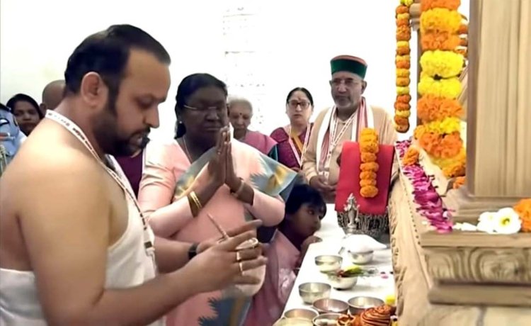 खेकड़ा के पंडित पंकज कौशिक ने अयोध्या में कराया श्रीराम यंत्र स्थापना अनुष्ठान