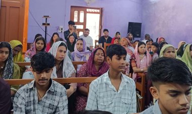 सेंट पीटर चर्च में उल्लास और आस्था के साथ मनाया गया ईस्टर संडे