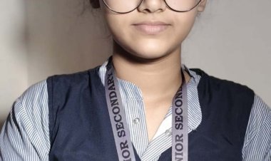 जेपी एकेडमी में अंकिता बनी टॉपर, 100% रहा परीक्षा परिणाम