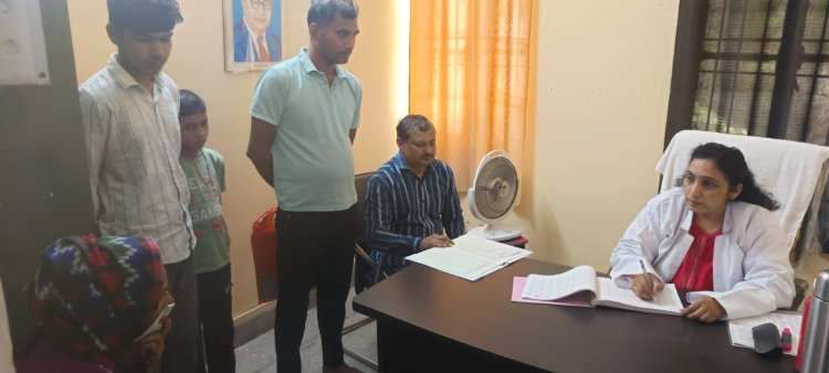 जन आरोग्य मेले में 112 मरीजों का उपचार, संचारी रोगों से बचाव के दिए अहम टिप्स