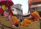 बैंड-बाजों के साथ निकली भव्य जिनवाणी शोभायात्रा, जयकारों से गूंजा खेकड़ा