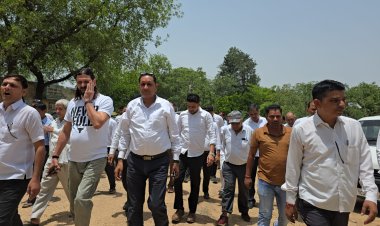 फ्रंट ऑफिस सिस्टम के खिलाफ अधिवक्ताओं का आंदोलन तेज, पांचवें दिन भी ठप रहा तहसील कार्य