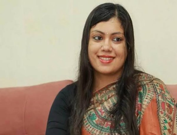उत्तर प्रदेश युवा व्यापार मंडल ने की डीएम के साथ बैठक