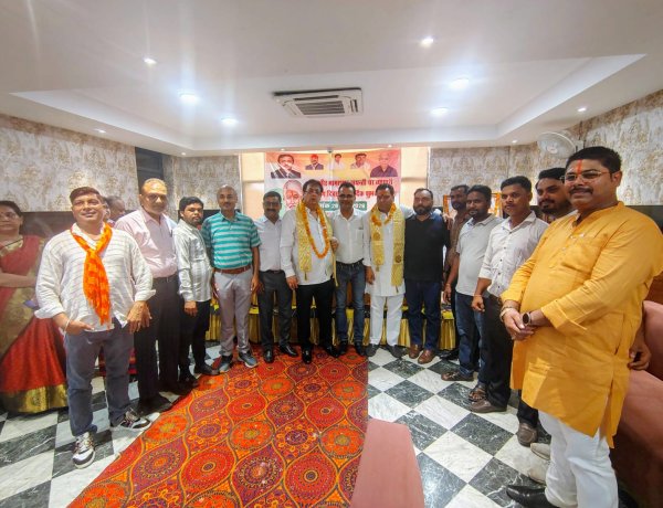 सपा ने किया व्यापारी कल्याण दिवस का आयोजन