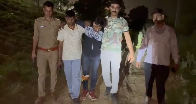 तार चोरी करने वाले गिरोह से पुलिस की मुठभेड़, एक बदमाश गोली लगने से घायल