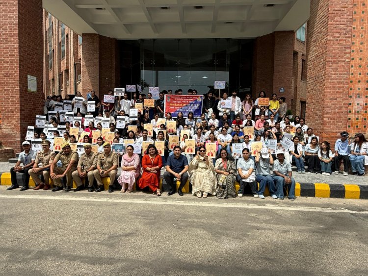 तम्बाकू नियंत्रण प्रकोष्ठ टीम ने चलाया जन जागरूकता अभियान