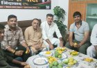 रटौल आम पार्टी में पहुंचे सपा जिलाध्यक्ष मनोज चौधरी
