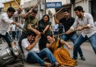 प्लॉट विवाद ने लिया हिंसक रूप, दंपती पर बीच सड़क लाठी-डंडों से हमला