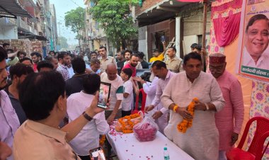 वार्ड-55 में 64.26 लाख रुपये की लागत से दो सड़कों व नालियों के निर्माण कार्य का शुभारंभ