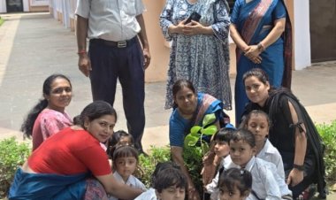 पेड़ लगाकर पर्यावरण संरक्षण का दिया संदेश, स्याद्वाद जैन एकेडमी में हुआ वृक्षारोपण