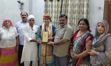 विश्वविद्यालय में द्वितीय स्थान हासिल करने वाली तनीषा धामा का हुआ भव्य सम्मान