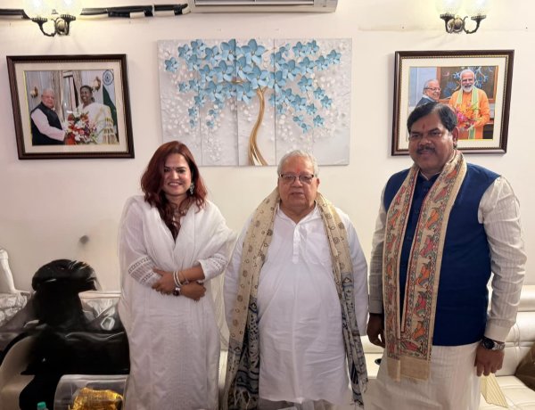 नोएडा सिटीजन फोरम की कार्यकारी अध्यक्षा ने की पूर्व राज्यपाल से मुलाकात