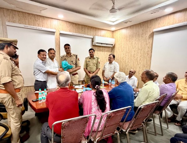सेक्टर 56 में एसीपी ने की आरडब्ल्यूए के साथ मुलाकात
