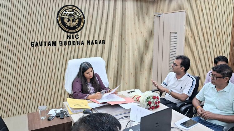 व्यापारियों की समस्याओं का जल्द से जल्द किया जाए समाधानःडीएम