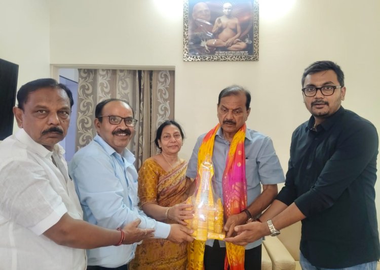 राज्यसभा सांसद राजेन्द्र जैन त्रिलोकतीर्थ की भव्यता देख हुए अभिभूत