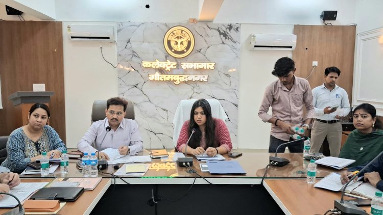 पात्र लाभार्थियों को अनावश्यक रूप से बैंकों के चक्कर नहीं लगाने होंगेःडीएम