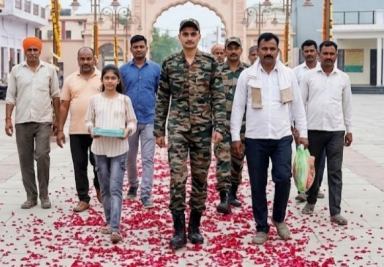 अग्निवीर बनकर गांव लौटा हिमांशु, ढोल-नगाड़ों से हुआ भव्य स्वागत