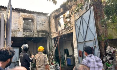 पांडव नगर इंडस्ट्रियल एरिया की फैक्ट्री में लगी आग, दमकल ने समय रहते पाया काबू