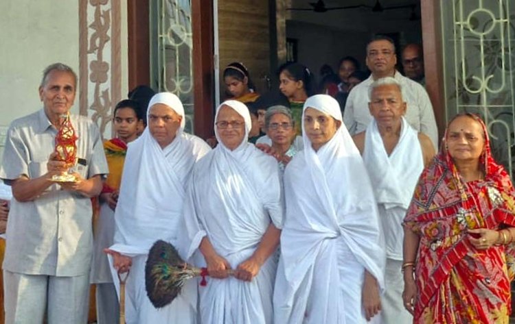 भक्ति और संयम का संदेश- बड़ागांव में वर्षायोग कलश स्थापना समारोह श्रद्धा के साथ संपन्न
