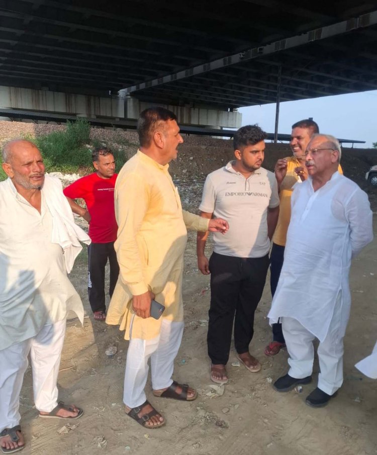 ईस्टर्न पेरिफेरल किनारे बनेगी सर्विस रोड, दिल्ली सहारपुर हाइवे से खेकड़ा रेलवे स्टेशन तक जोड़ने का आश्वासन