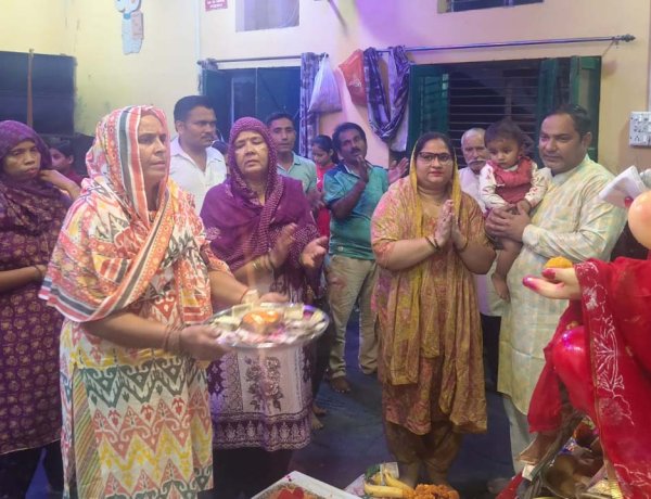 खेकड़ा में गणेश महोत्सव की धूम: श्रद्धालुओं ने गणपति के 'विनायक' स्वरूप का पूजन कर मांगा उन्नति व राजकीय सम्मान का वरदान