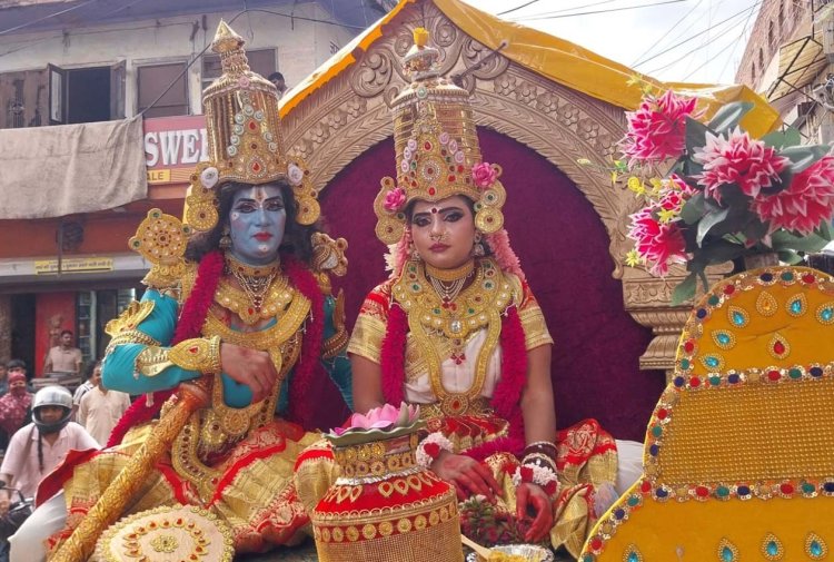 श्रीकृष्ण जन्माष्टमी पर भव्य रथयात्रा, जयकारों से गूंजा खेकड़ा