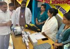 सेवा ही संकल्प अभियान में सफाईकर्मियों को बांटे आयुष्मान कार्ड