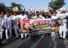 मुख्य चुनाव आयुक्त को लेकर सपा का प्रदर्शन