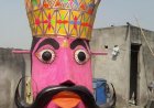 55 फुट ऊंचे रावण को अंतिम रूप देने में जुटा अनीस का परिवार