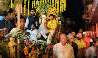धूमधाम से निकली संत शिरोमणी वाल्मीकि महाराज की शोभा यात्रा