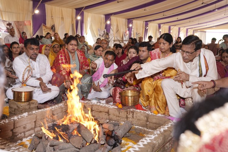 श्रीमद्भागवत कथा का हवन पूजन के साथ हुआ समापन
