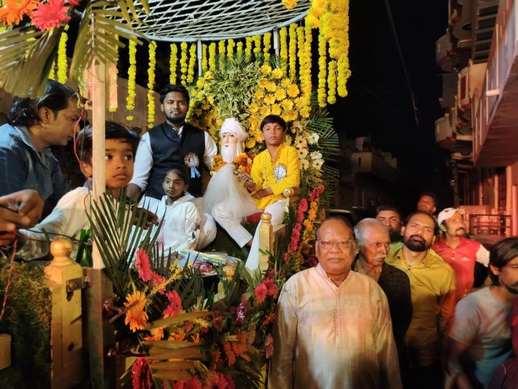 धूमधाम से निकली संत शिरोमणी वाल्मीकि महाराज की शोभा यात्रा